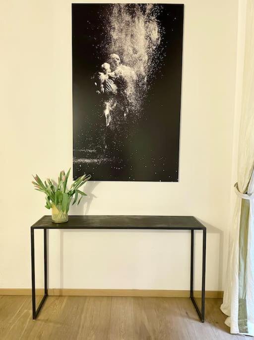 Appartamento Design Studio Centro Storico Milano Esterno foto
