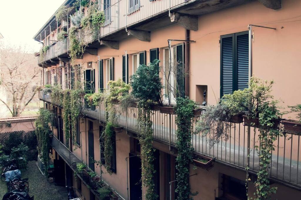 Appartamento Design Studio Centro Storico Milano Esterno foto